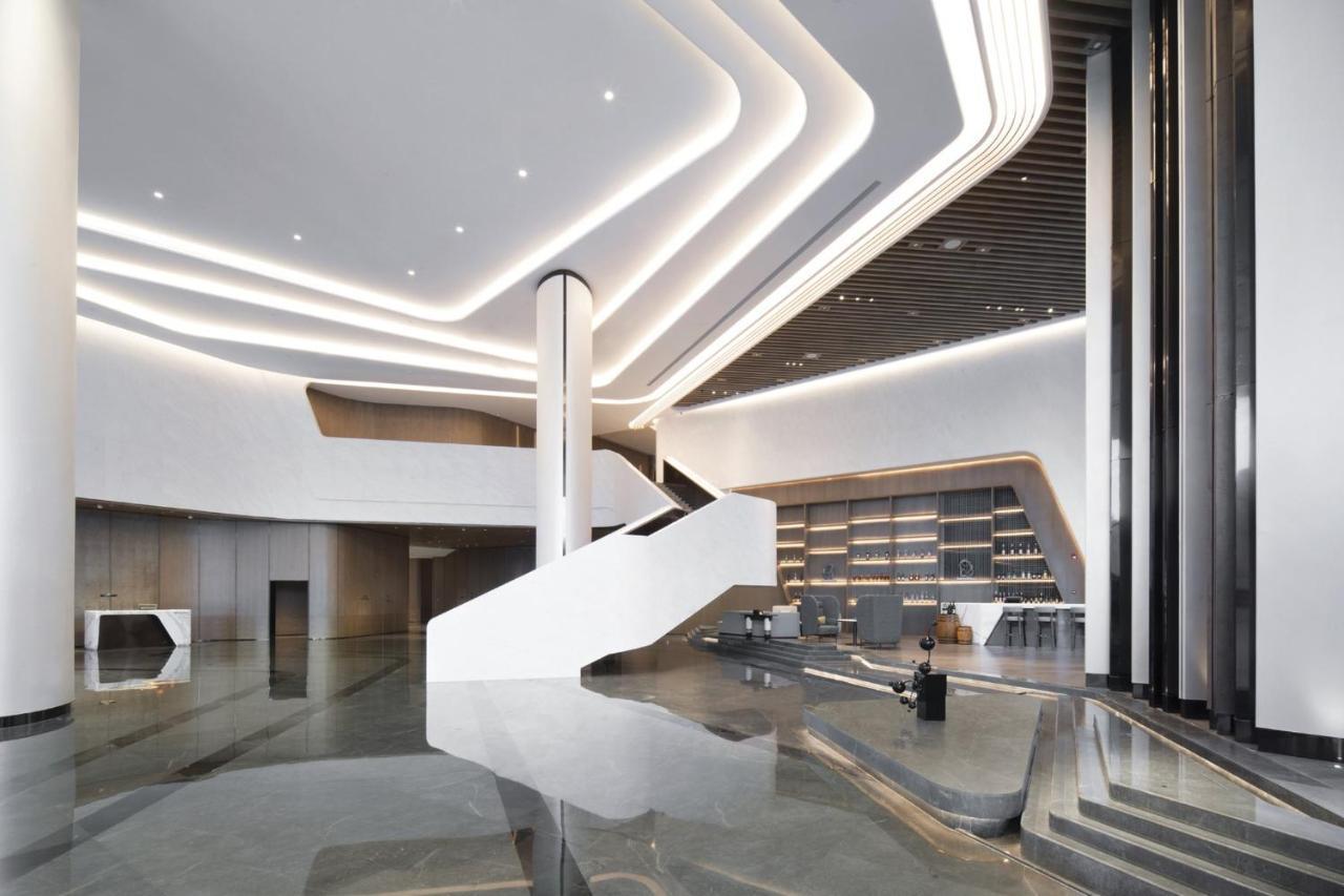 Crowne Plaza Wuhan Optics Valley By Ihg Exterior foto