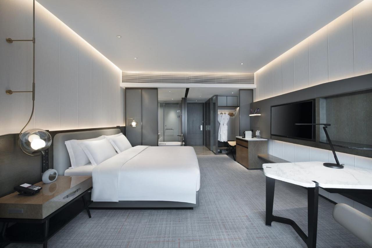 Crowne Plaza Wuhan Optics Valley By Ihg Exterior foto