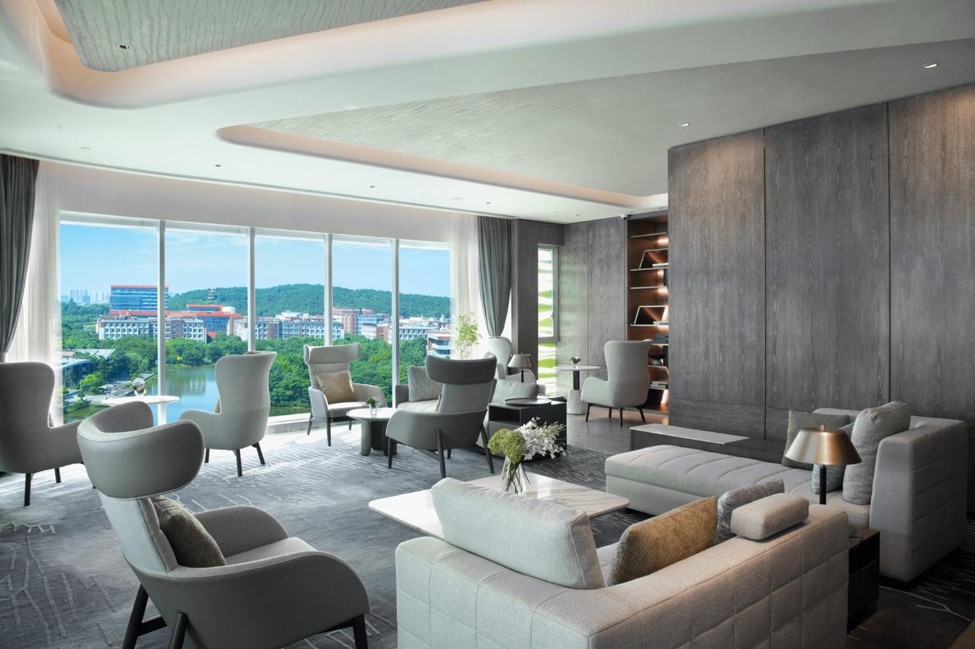 Crowne Plaza Wuhan Optics Valley By Ihg Exterior foto